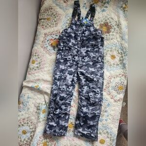 Arctic Hero Snow/Ski Bibs Youth 12/14